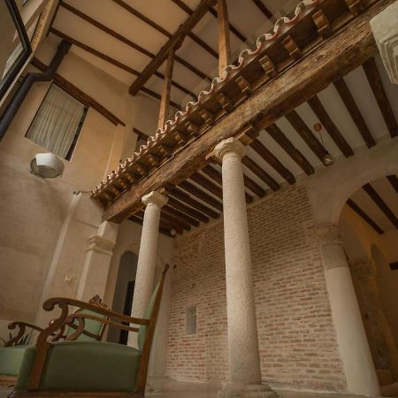 Casa De Los Mendoza - Casa Solariega En El Casco Historico Alcalá de Henares Екстериор снимка