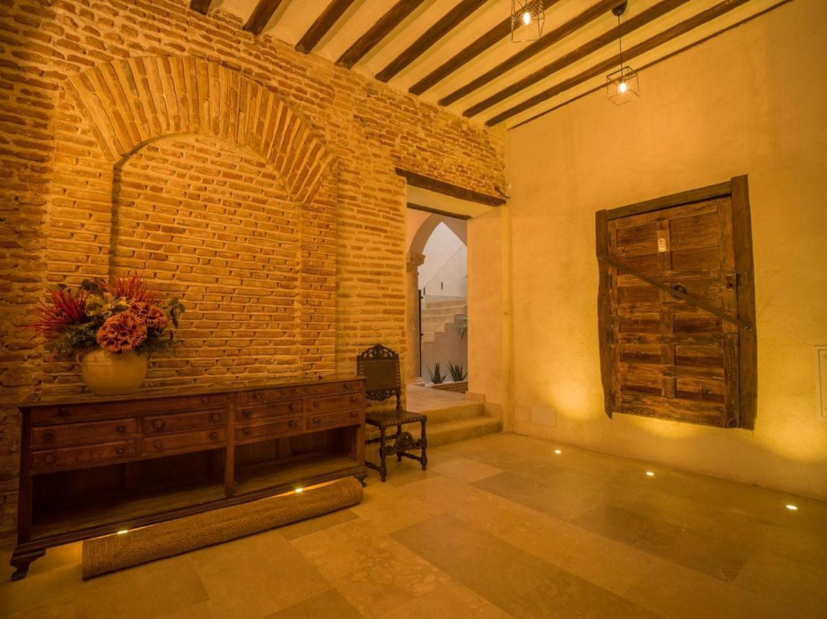 Casa De Los Mendoza - Casa Solariega En El Casco Historico Alcalá de Henares Екстериор снимка